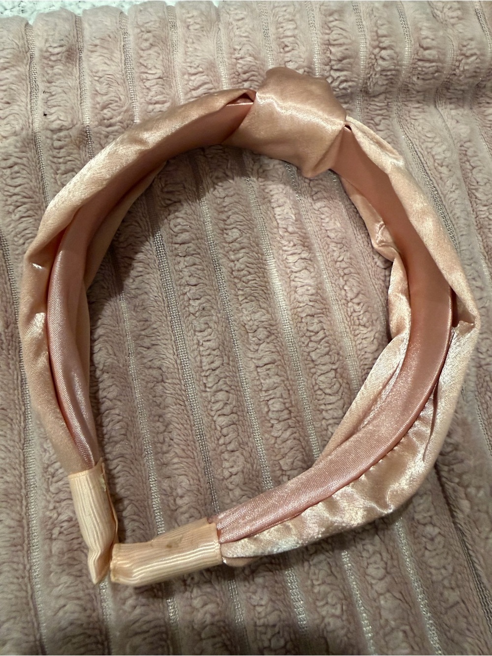 Kohl's Satin Knotted Headband in Rose Gold